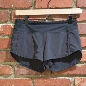 Lululemon Women's Speed Short 4-way Stretch 2.5" Color Black Size 2
